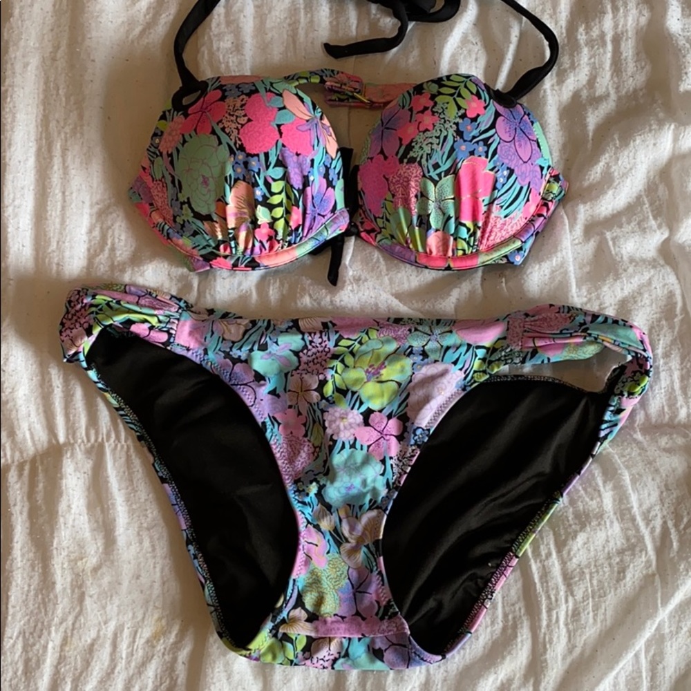 Victoria secret halter push up bikini